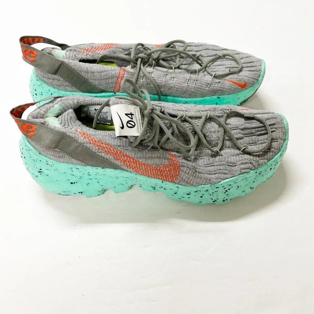Nike Mens Gray Space Hippie 04 Green Glow Lace Up Recycled Sole Sneaker Size 10